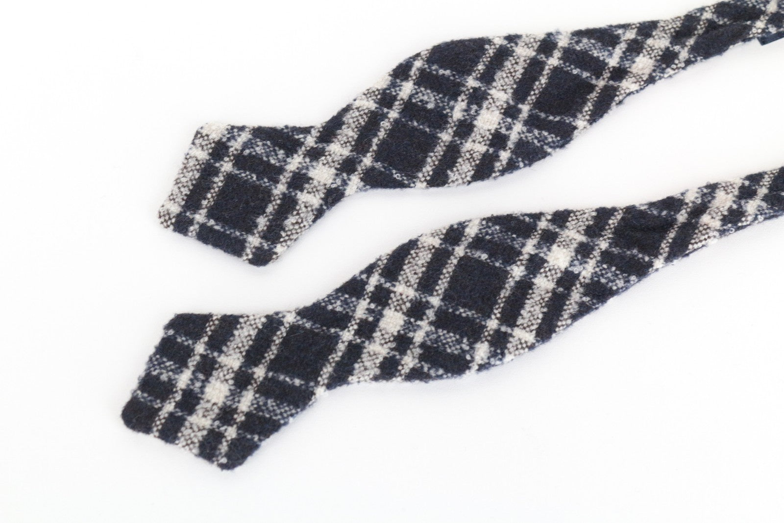 SUITSUPPLY Men's Navy OS Wool Blend Self-Tie Checked Bow Tie