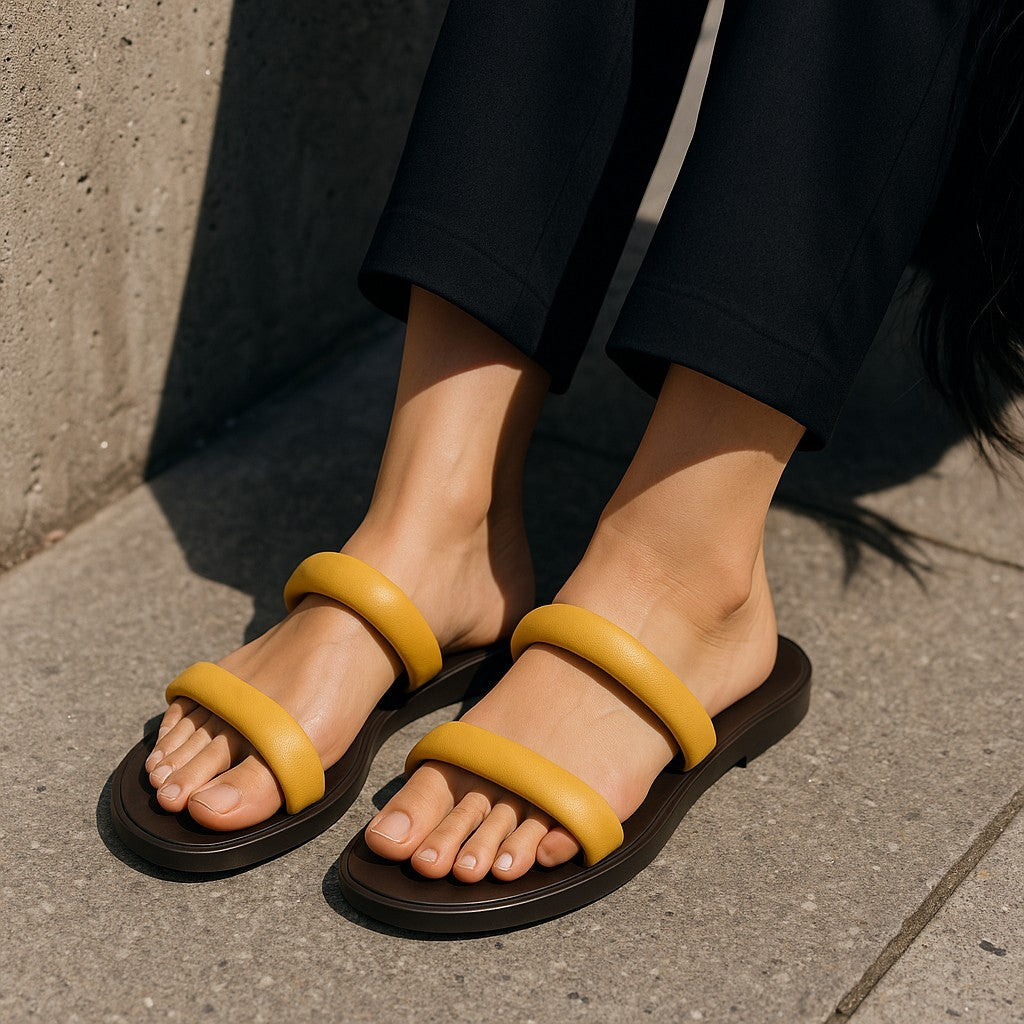 EMPORIO ARMANI X3P739 Women Sandals EU37 Beige Leather Flats Slip On RRP€129