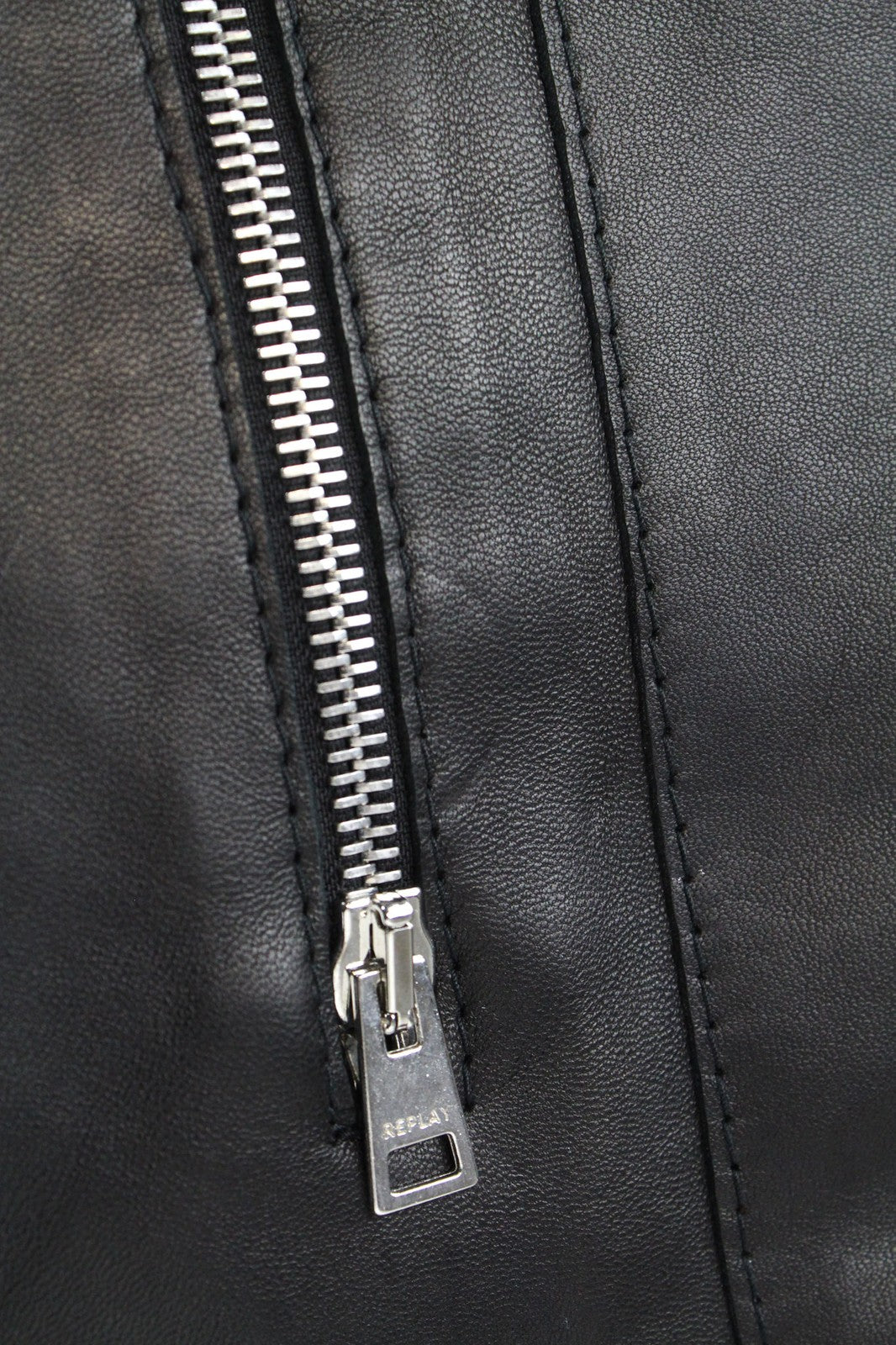 REPLAY Women's Biker Jacket M Black Zipped Classic Lined Lambskin Leather