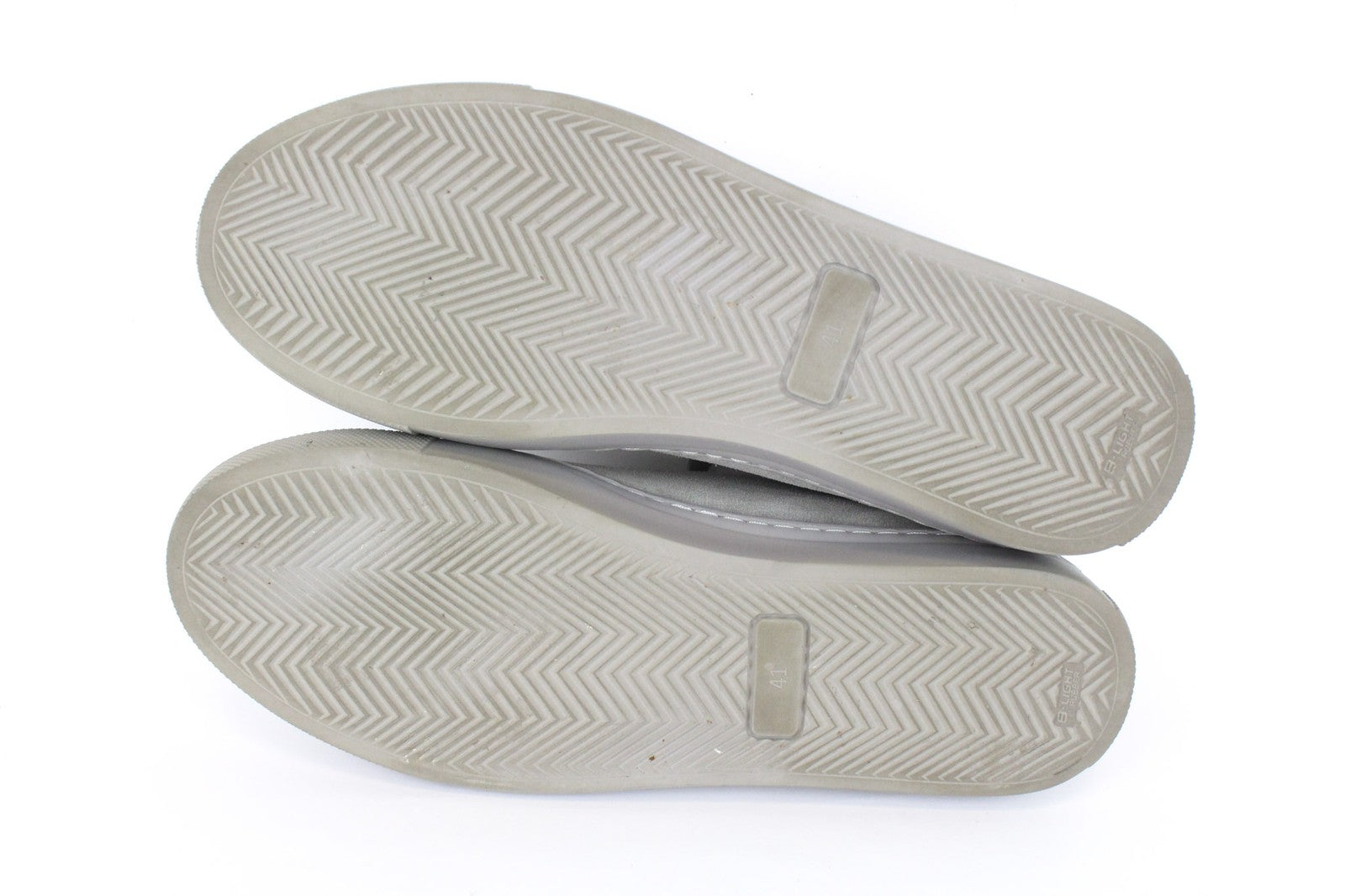 SUITSUPPLY Men's Grey Suede EU41 Lace-Up Low Sneakers for Everyday Wear