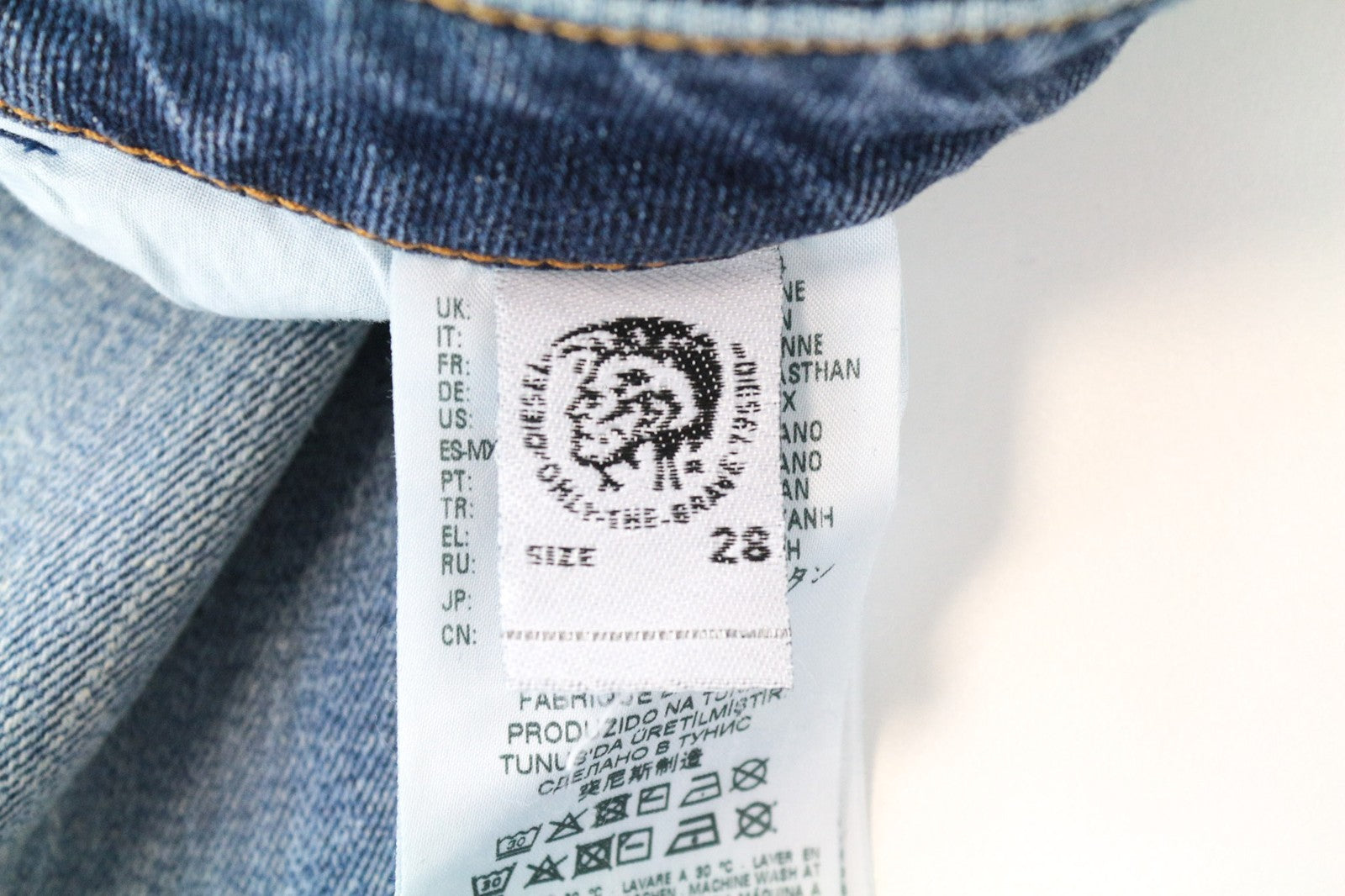 DIESEL D-Bazer 0870H Men's Jeans W28/L32 Washed Blue Taper Fit Cotton Stretch