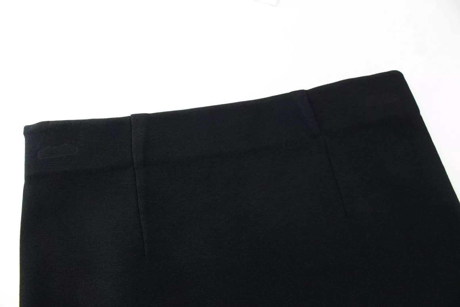 SUISTUDIO Scottie Women's Skirt L Black Classic Pull-On Stretch Formal