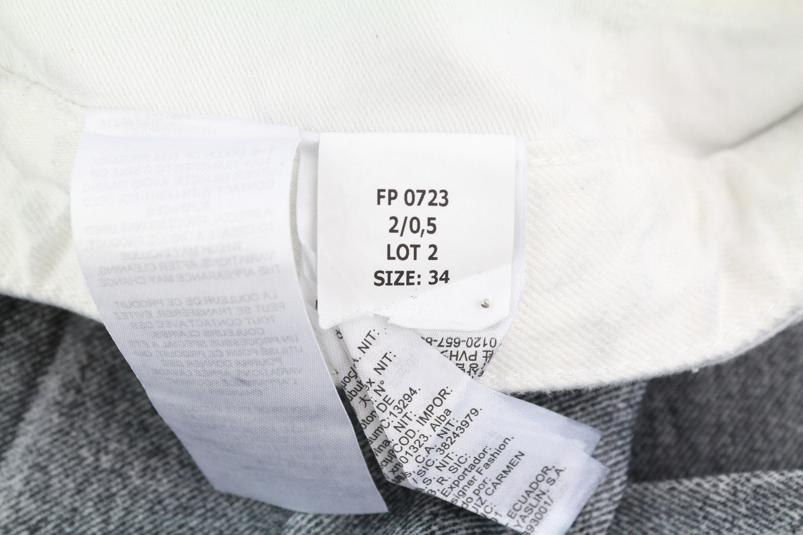 CALVIN KLEIN 90's Straight Men Jeans W34 Grey Washed Coated Zip Fly RRP€169