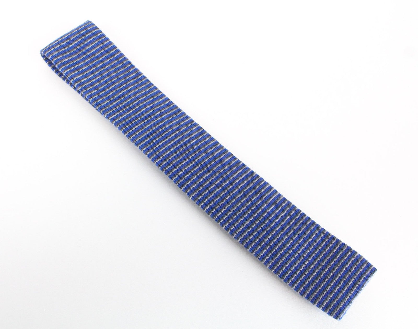 SUITSUPPLY Men's Tie ~142 x 6 Blue Wool Knitted Stripe Pattern Squared End