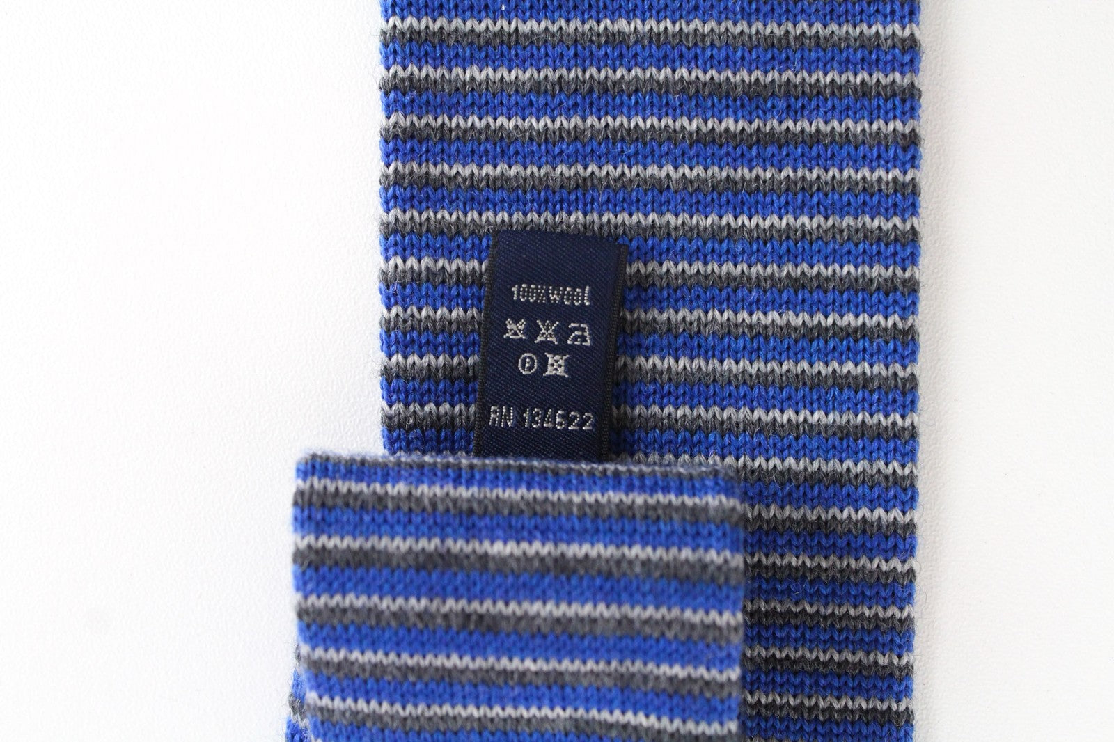 SUITSUPPLY Men's Tie ~142 x 6 Blue Wool Knitted Stripe Pattern Squared End