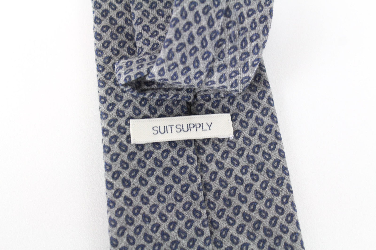 SUITSUPPLY Men's Grey Tie ~150 x 8 Classic Pointed-End Paisley Wool Blend