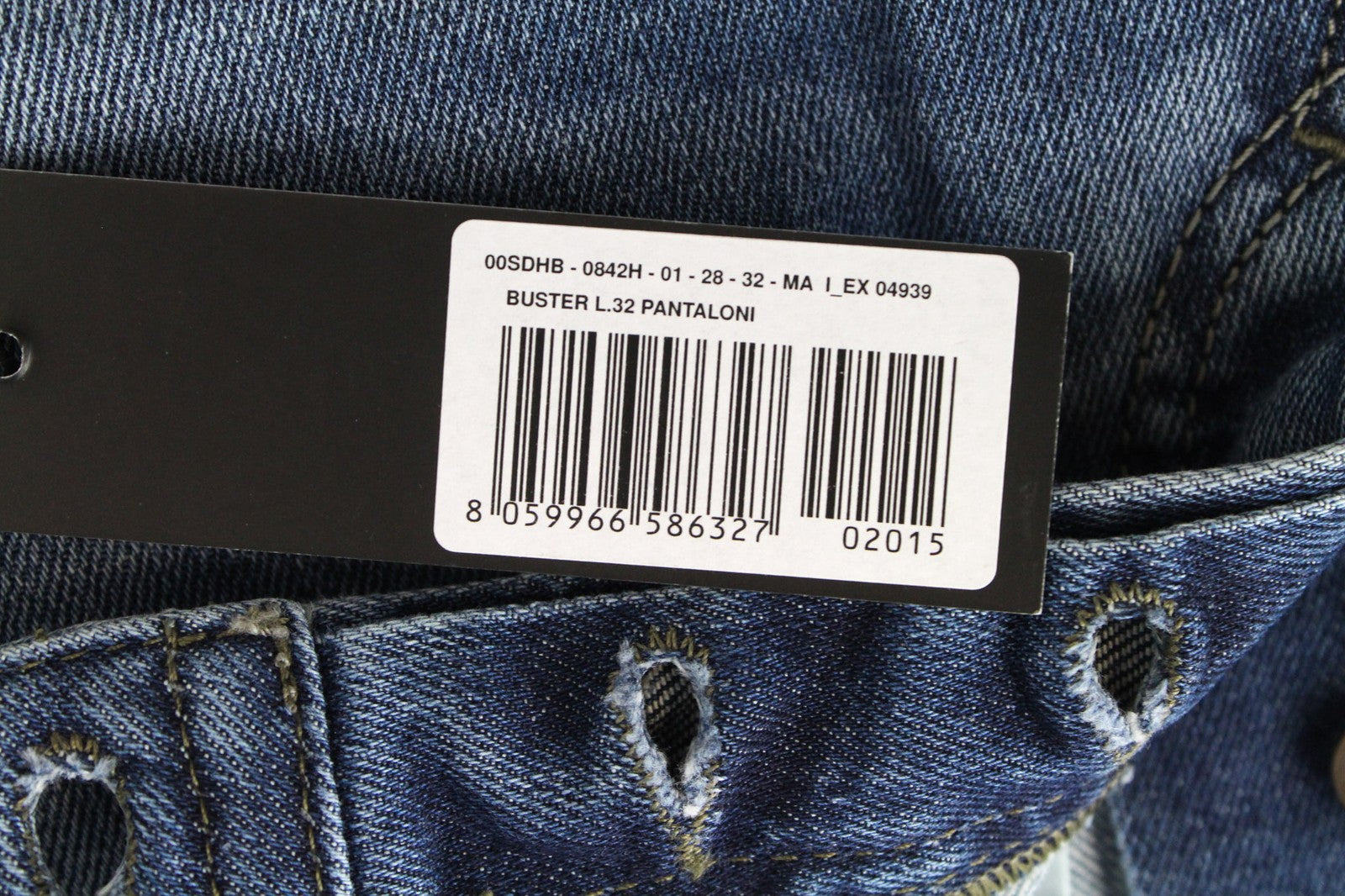 DIESEL Buster 0842H vyriški W28/L32 ploni siaurėjantys mėlyni džinsai iš tamprios medvilnės 