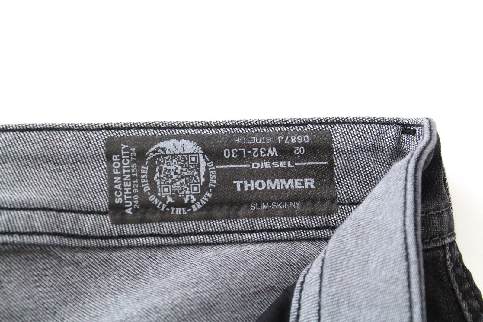 DIESEL Thommer 0687J Men's Denim Pants W32/L30 Grey Elastic Slim Zip Fly Fit