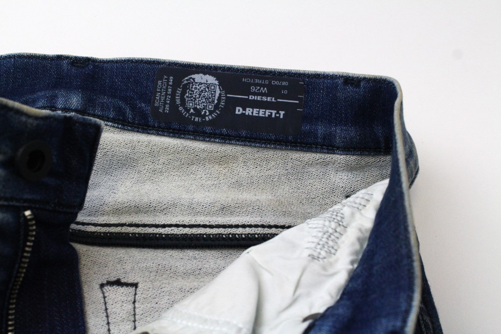 DIESEL D-Reeft-T 0870Q Men's Denim Pants W26 Blue Jogg Ultra Slim Fit Distressed