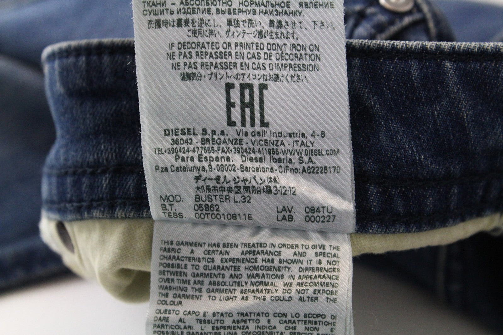 DIESEL Buster 084UT Men's Denim Pants W26/L32 Blue Slim Elastic Tapered Fit