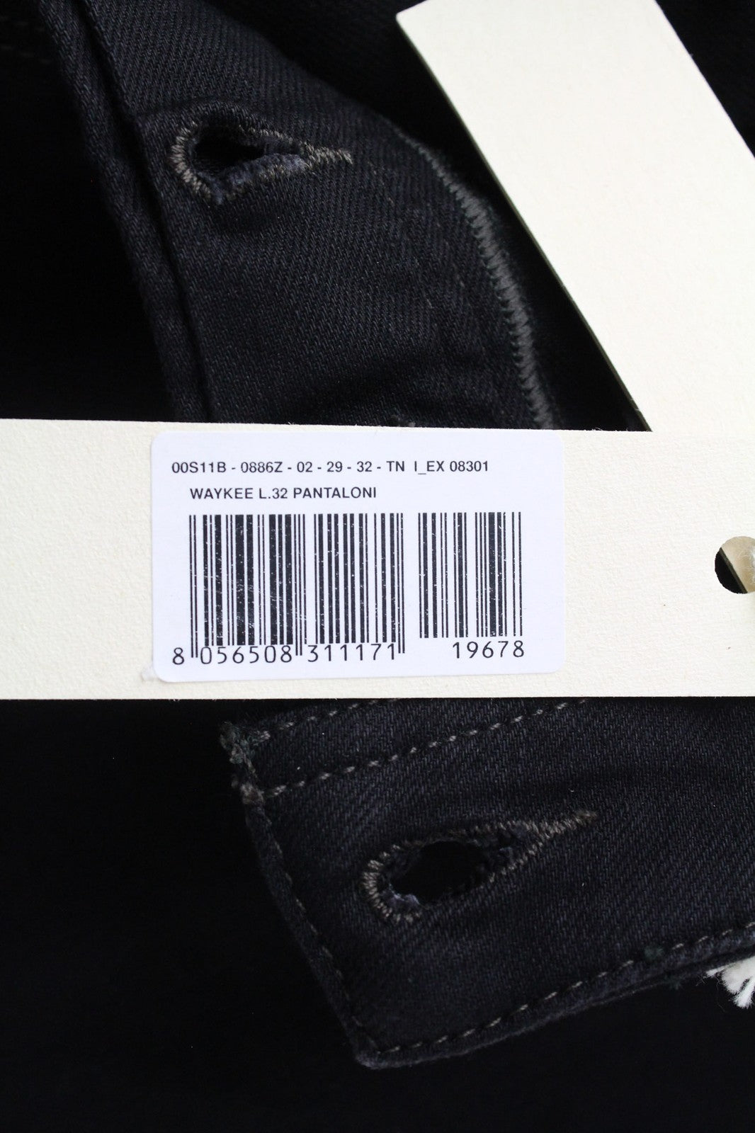 DIESEL Waykee 0886Z vyriškos džinsinės kelnės W29/L32 juodos tiesios elastinės sagų užsegimo kelnės