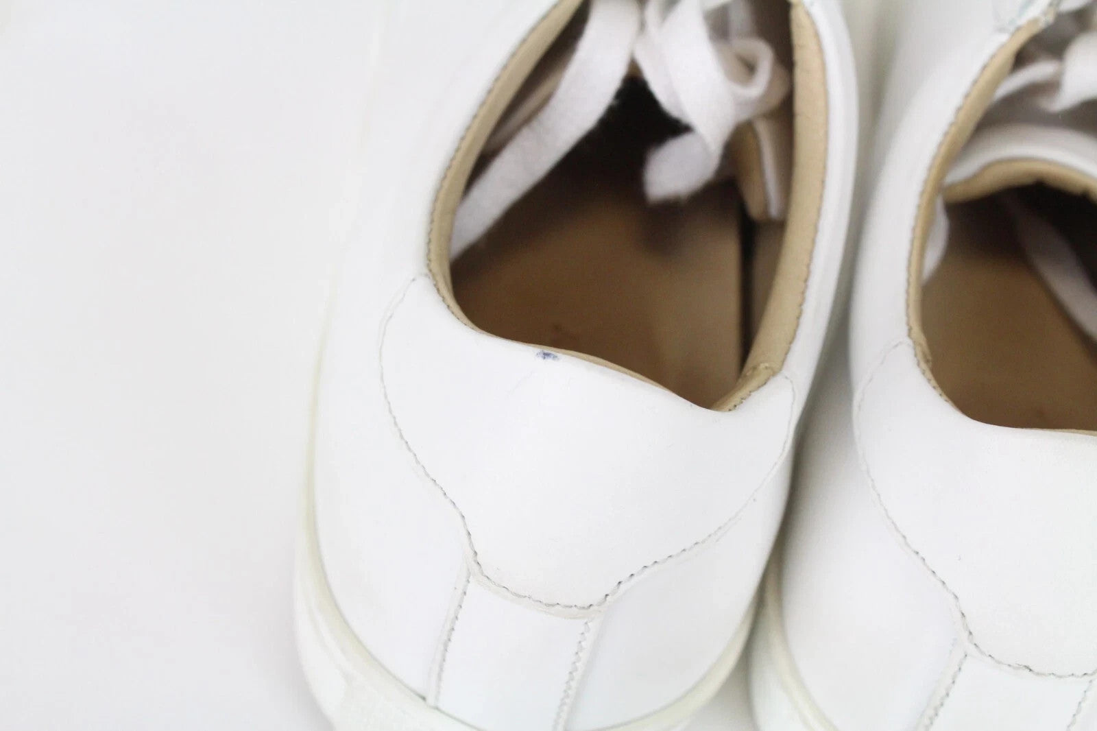 SUITSUPPLY Men's White Trainers EU37 Boys Unisex Low-Top Leather Sneakers