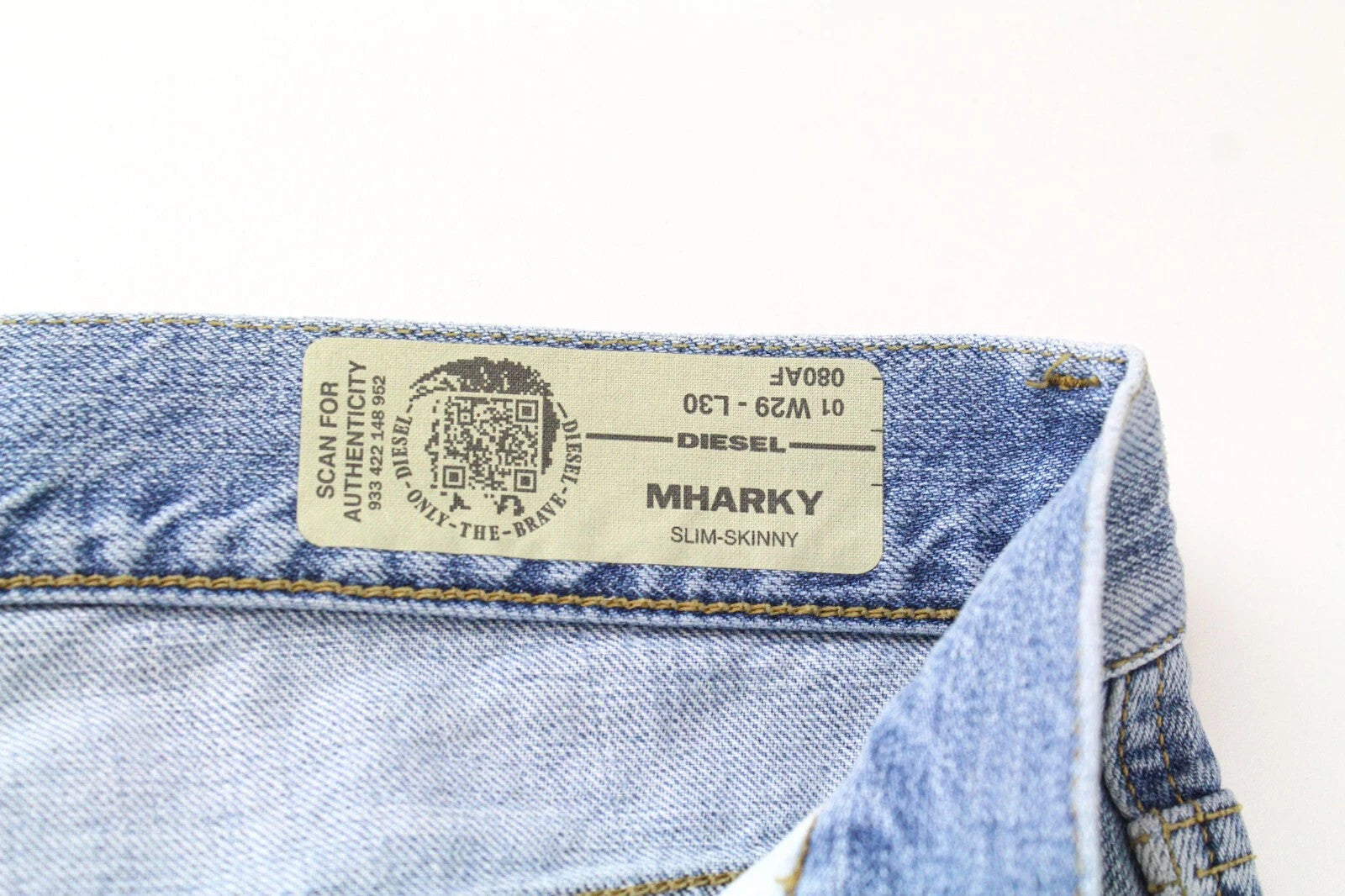 DIESEL Mharky 080AF Men's W29 L30 Distressed Blue Cotton Skinny Fit Jeans