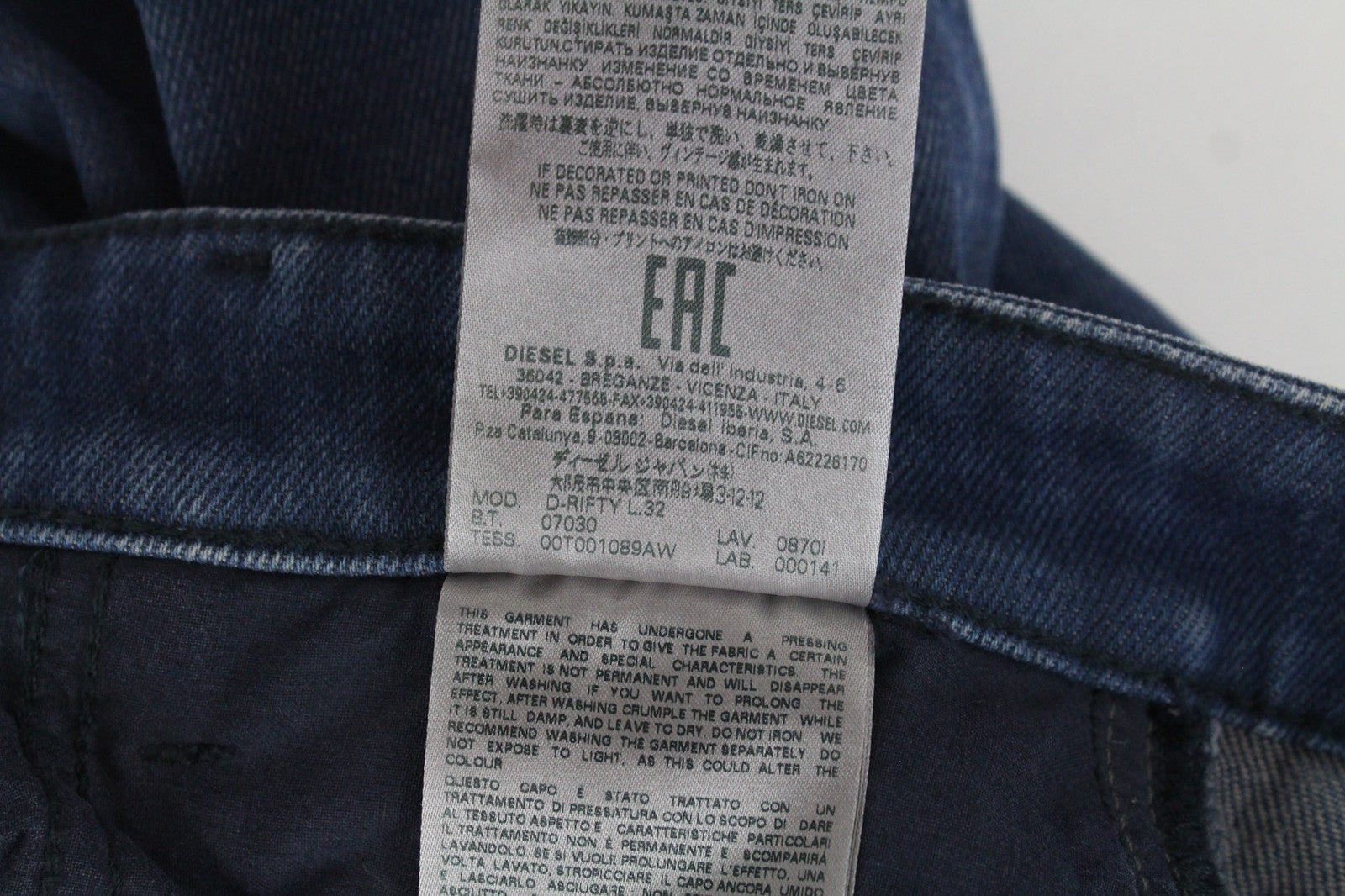 DIESEL D-Rifty 0870I Women's Jeans W26/L32 Blue Zip Fly Low Waist Stretch