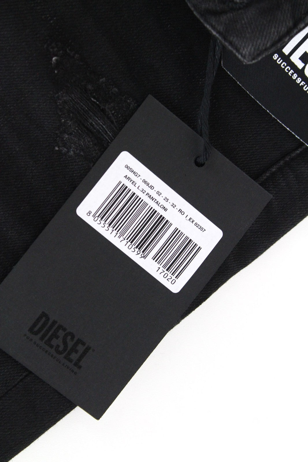 DIESEL Aryel 069JD Women's W25/L32 Straight Stretch Fit Black Button-Fly