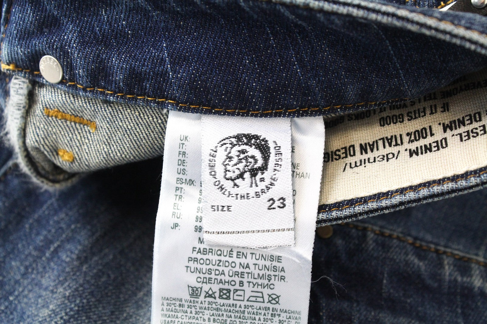 DIESEL D-Earlie 089AR Women's Jeans W23/L30 Blue Cropped Cotton Stretch