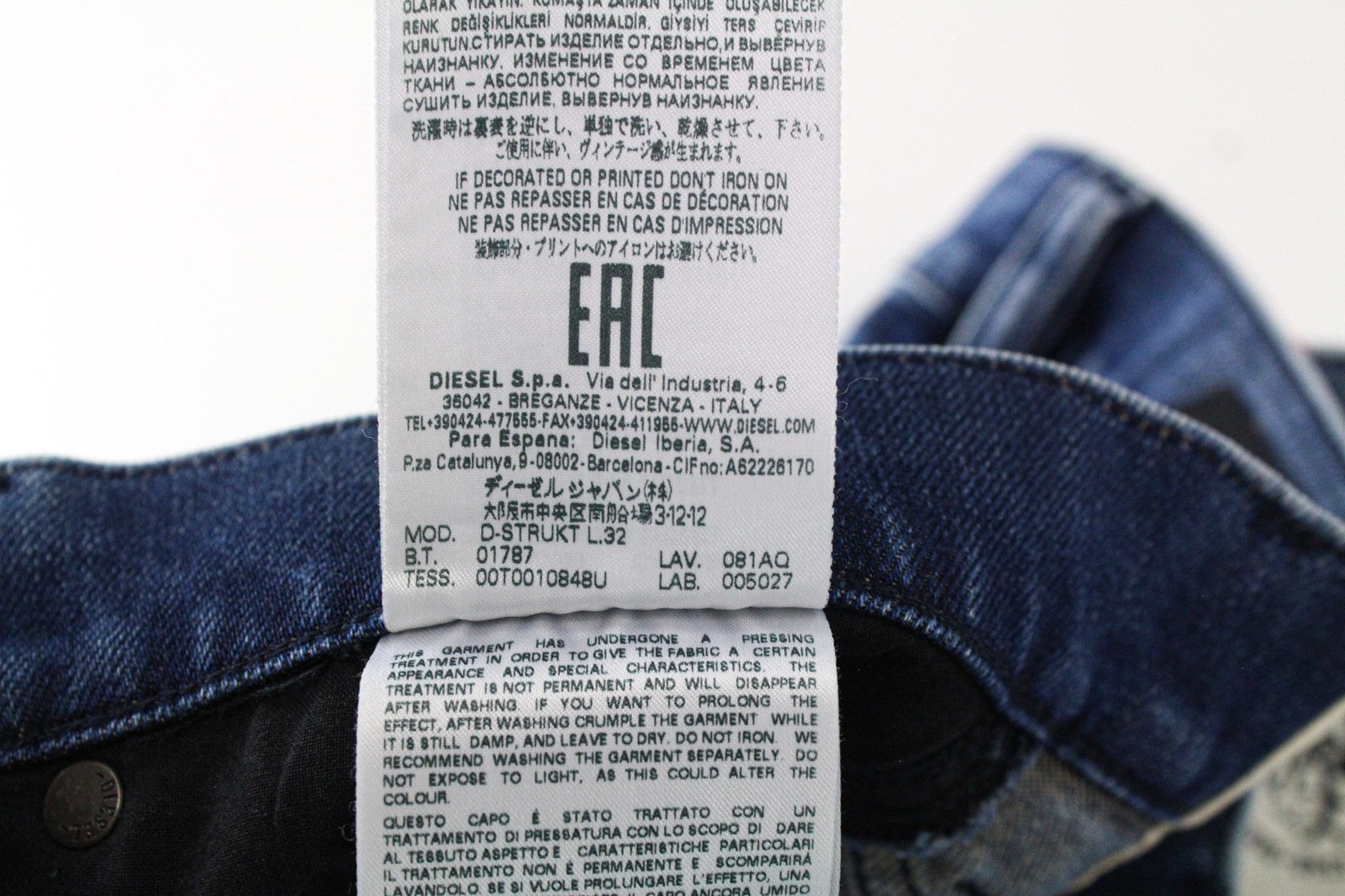 DIESEL D-Strukt 081AQ Men's W27/L32 Tapered Blue Stretch Distressed Fit Jeans