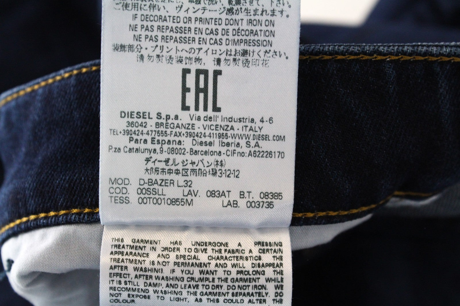 DIESEL D-Bazer 083AT Men's W26/L32 Tapered Fit Washed Blue Cotton Stretch Jeans