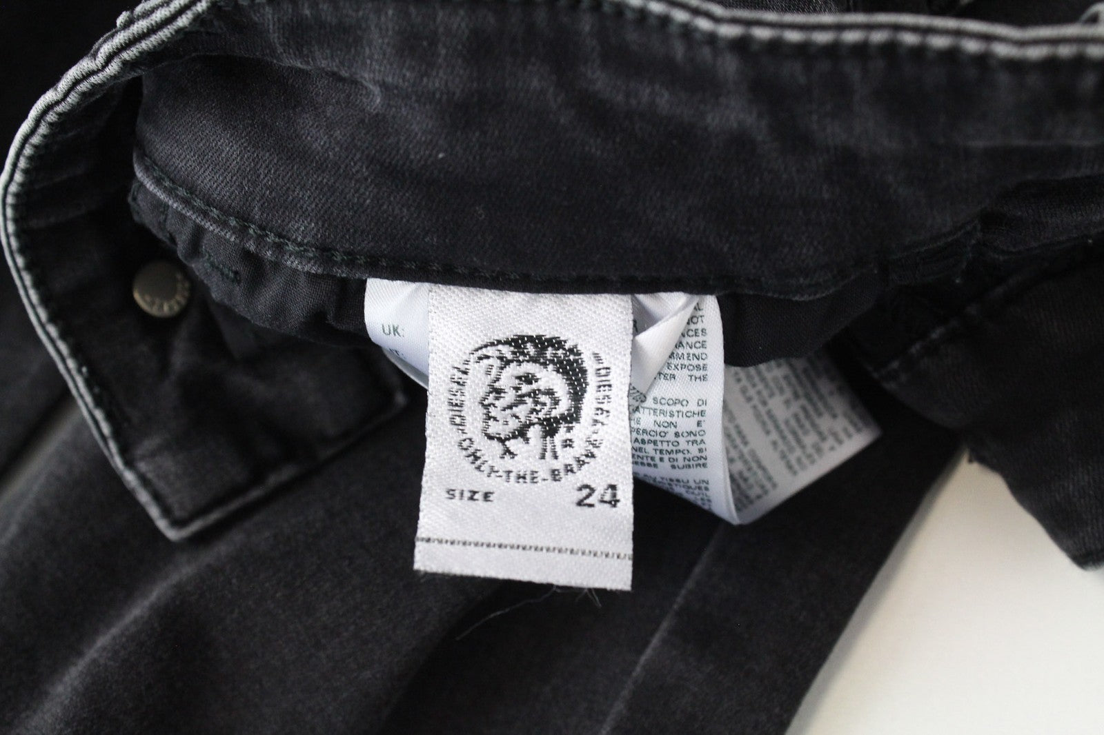 DIESEL Slandy 0680I Women's W24/L32 Grey Skinny Super Slim Stretch Fit Jeans