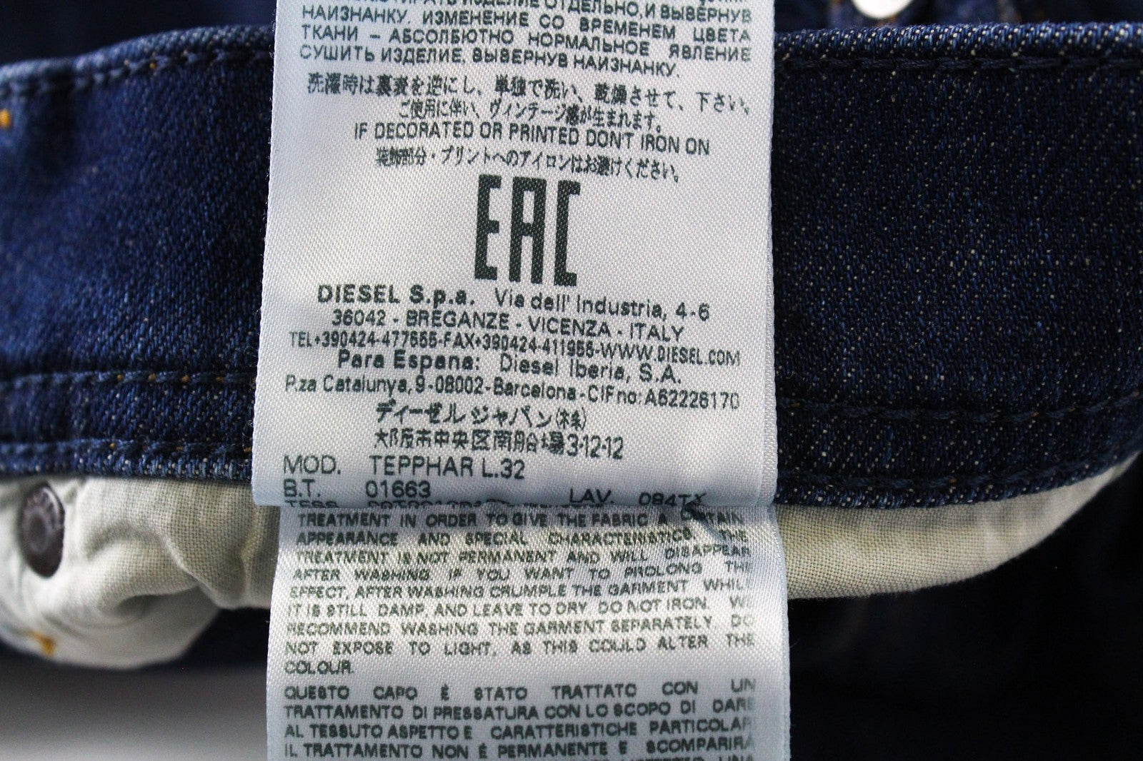 DIESEL Tepphar 084TX Men's W29/L32 Ripped Slim Carrot Cotton Stretch Blue