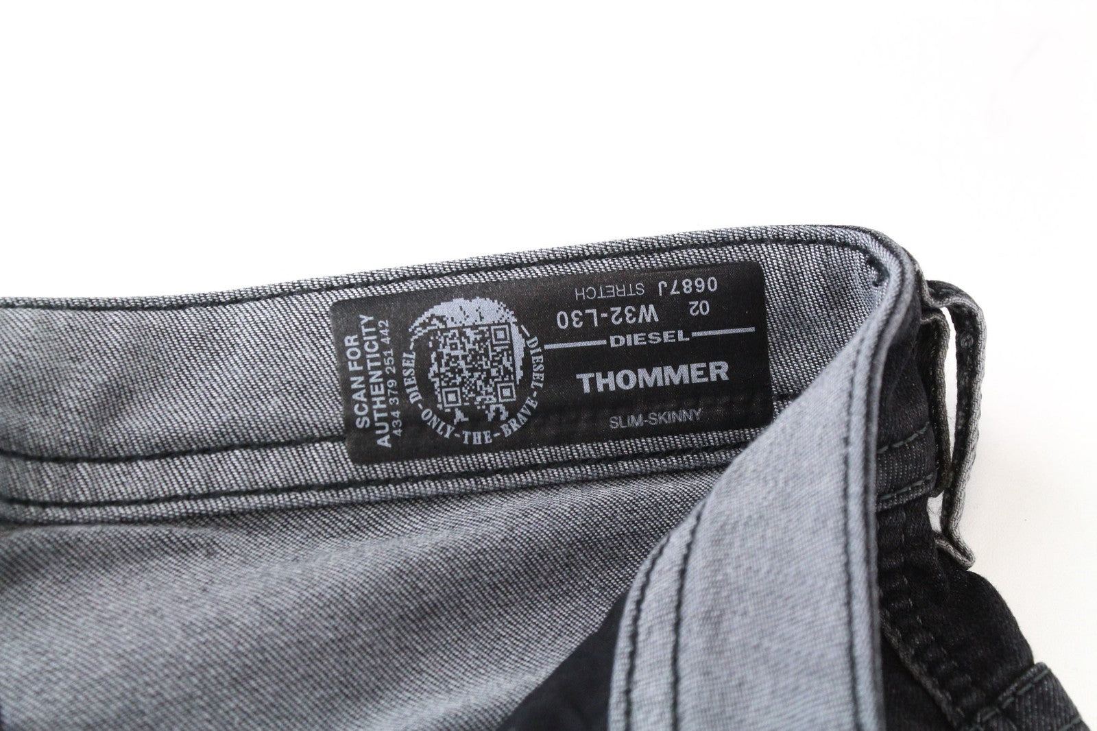 DIESEL Thommer 0687J Men's W32/L30 Slim Skinny Stretch Cotton Grey Jeans