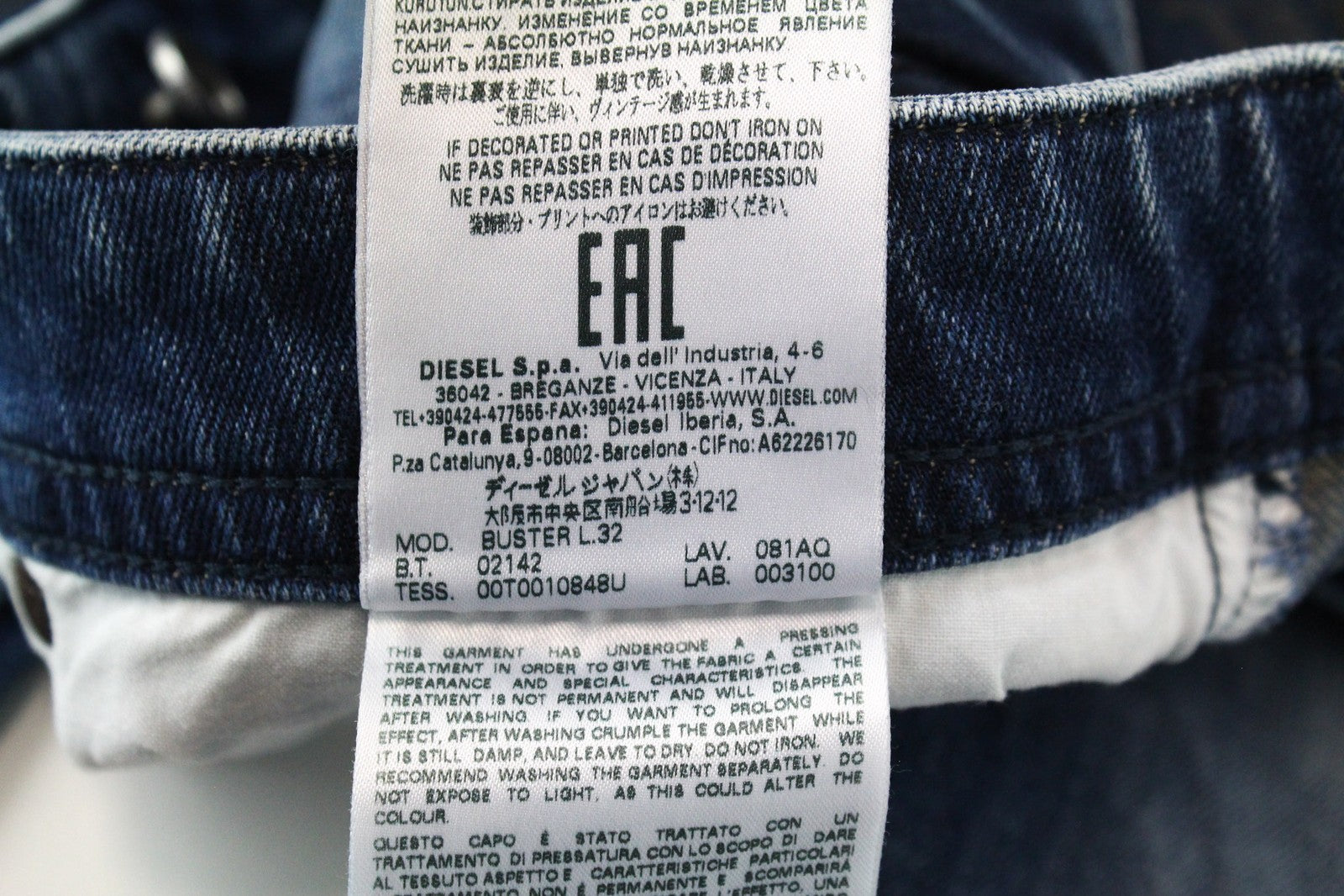 DIESEL Buster 081AQ Men's W28/L32 Blue Slim Taper Ripped Cotton Stretch Jeans