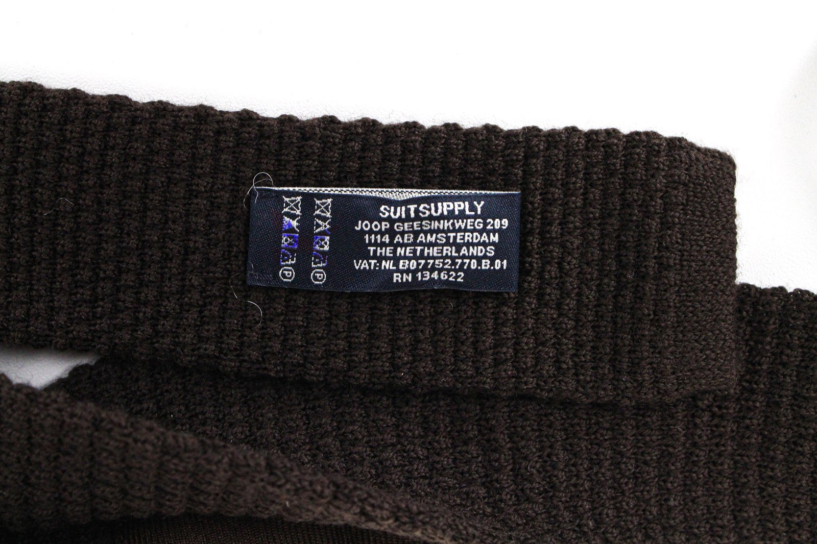 SUITSUPPLY Men's Tie ~75.5x6cm Brown Knitted Wool Square-End Classic Style