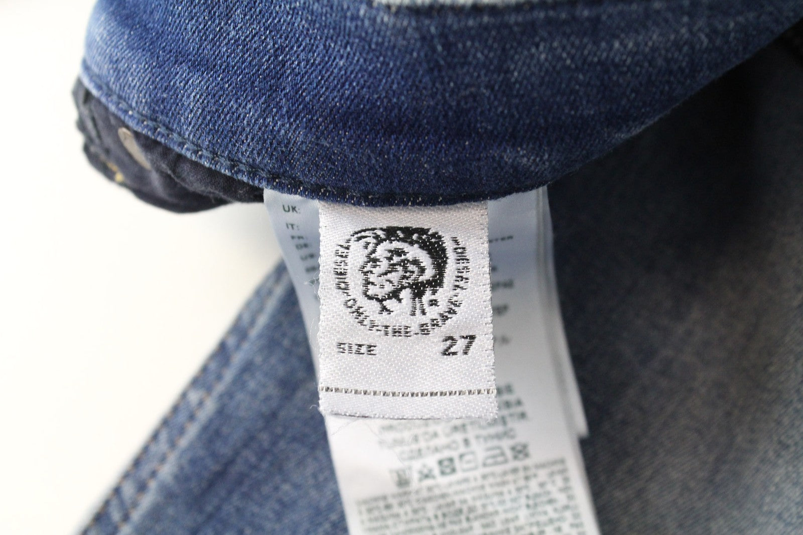 DIESEL D-Vider-T 087AD Men Jeans W27 Carrot Jogg Sweat Blue Stretch Distressed