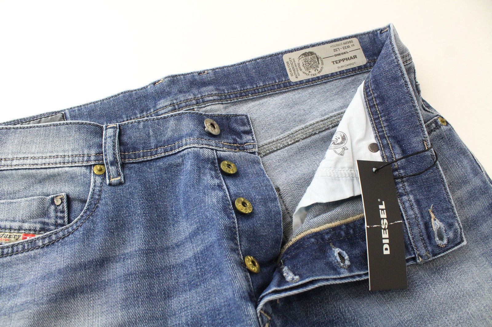 DIESEL Tepphar 0842H Men Jeans W33/L32 Slim Carrot Blue Stretch Buttoned Fly