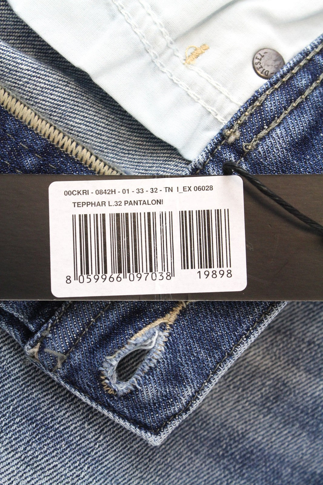 DIESEL Tepphar 0842H Men Jeans W33/L32 Slim Carrot Blue Stretch Buttoned Fly