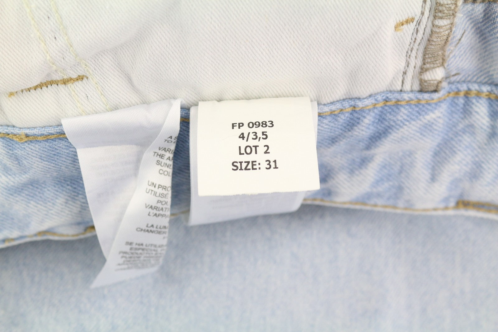 CALVIN KLEIN 90s Loose Men Jeans W31 Light Blue Washed Faded Pleated Zip Denim