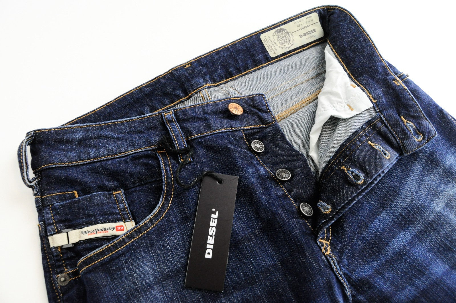 DIESEL D-Bazer 082AY Men Jeans W27/L32 Washed Out Button-Fly Tapered Blue Denim