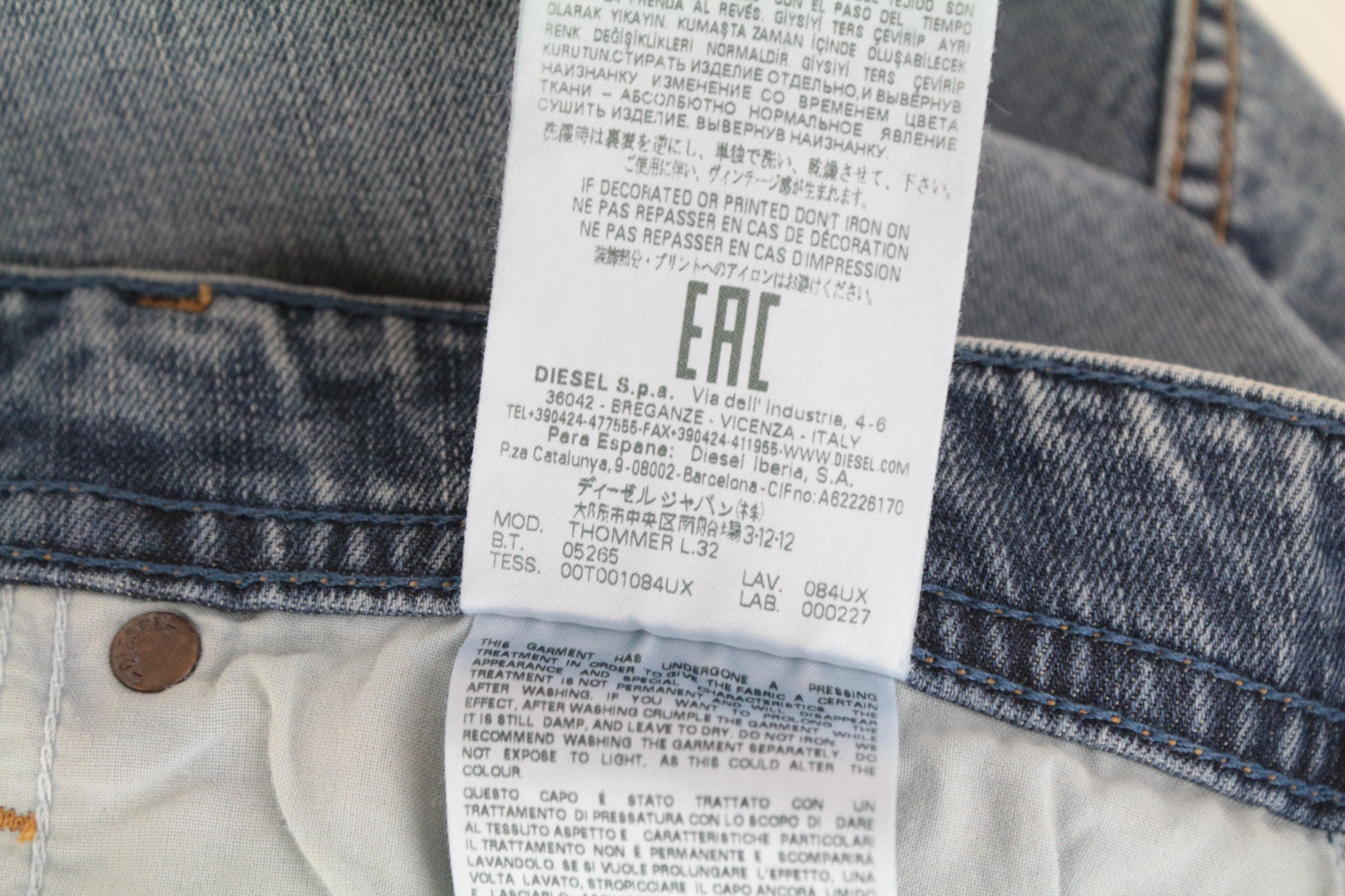 DIESEL Thommer 084UX Men Jeans W29/L33 Blue Stone Wash Slim Skinny Stain Zip Fly