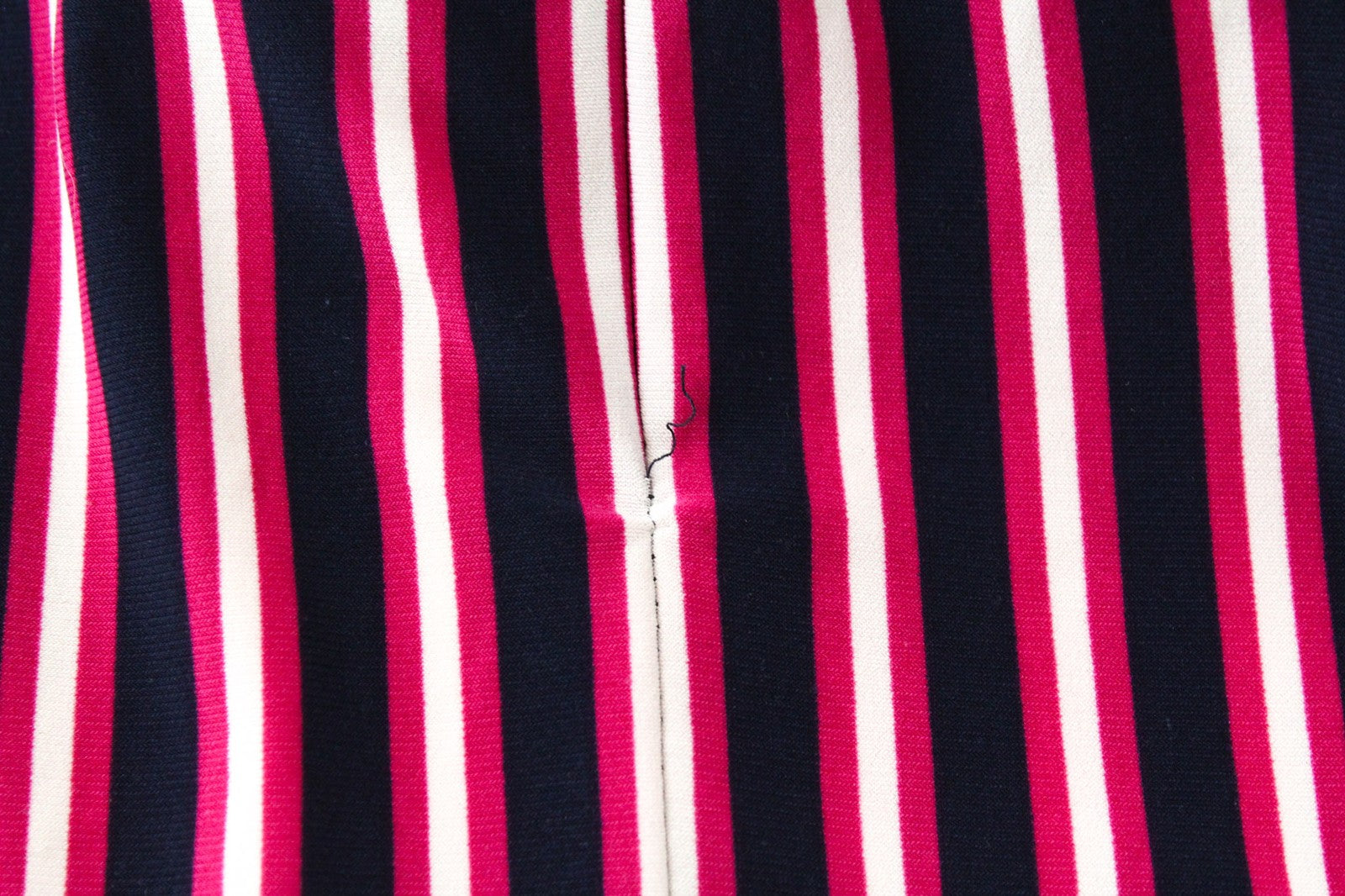 RALPH LAUREN Women Dress US4 Navy Purple Stretch Short Sleeved V-Neck Striped