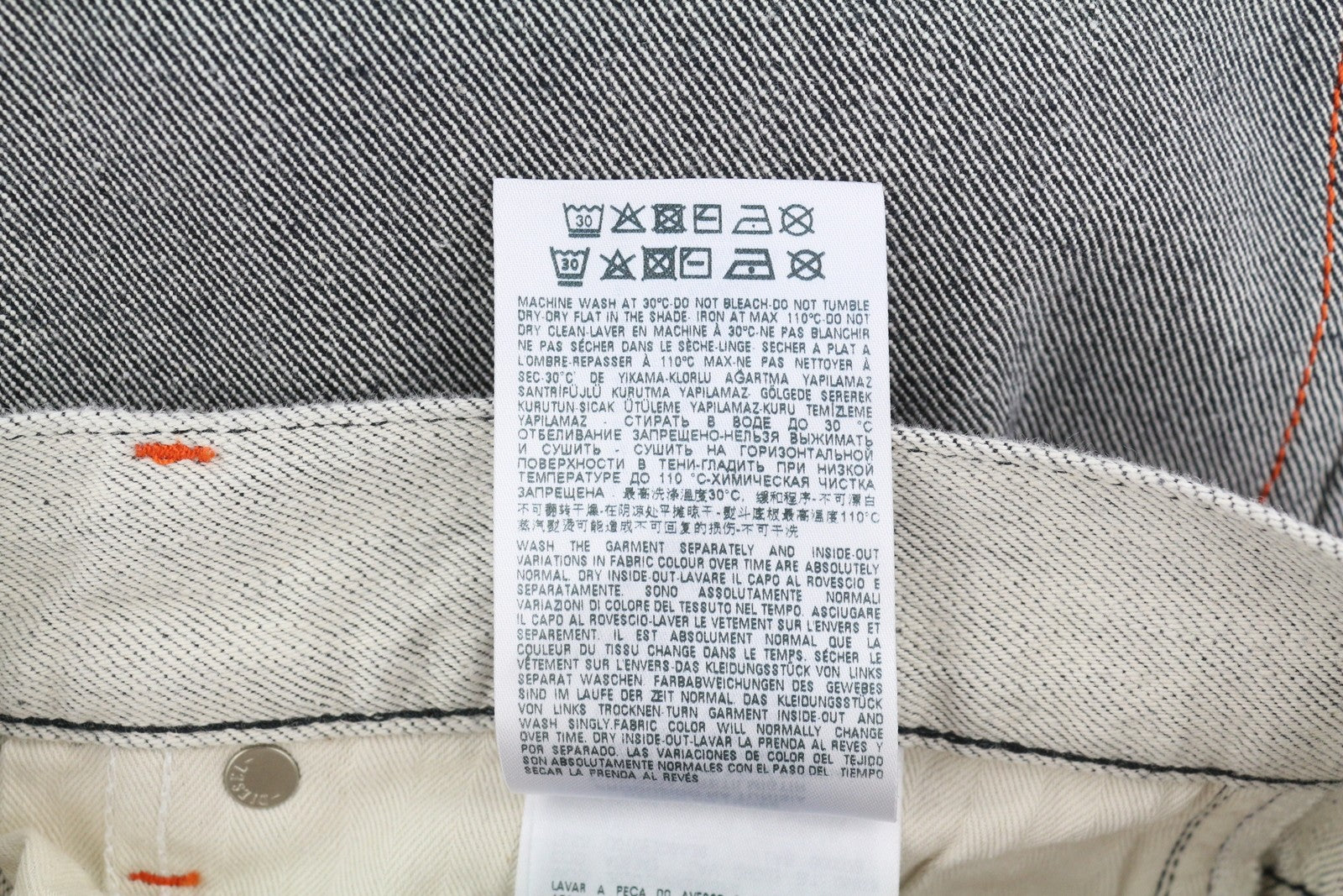 DIESEL 2020 D-Viker-SP4 Men Jeans W31/L34 Black Blue Regular Straight Leg Button