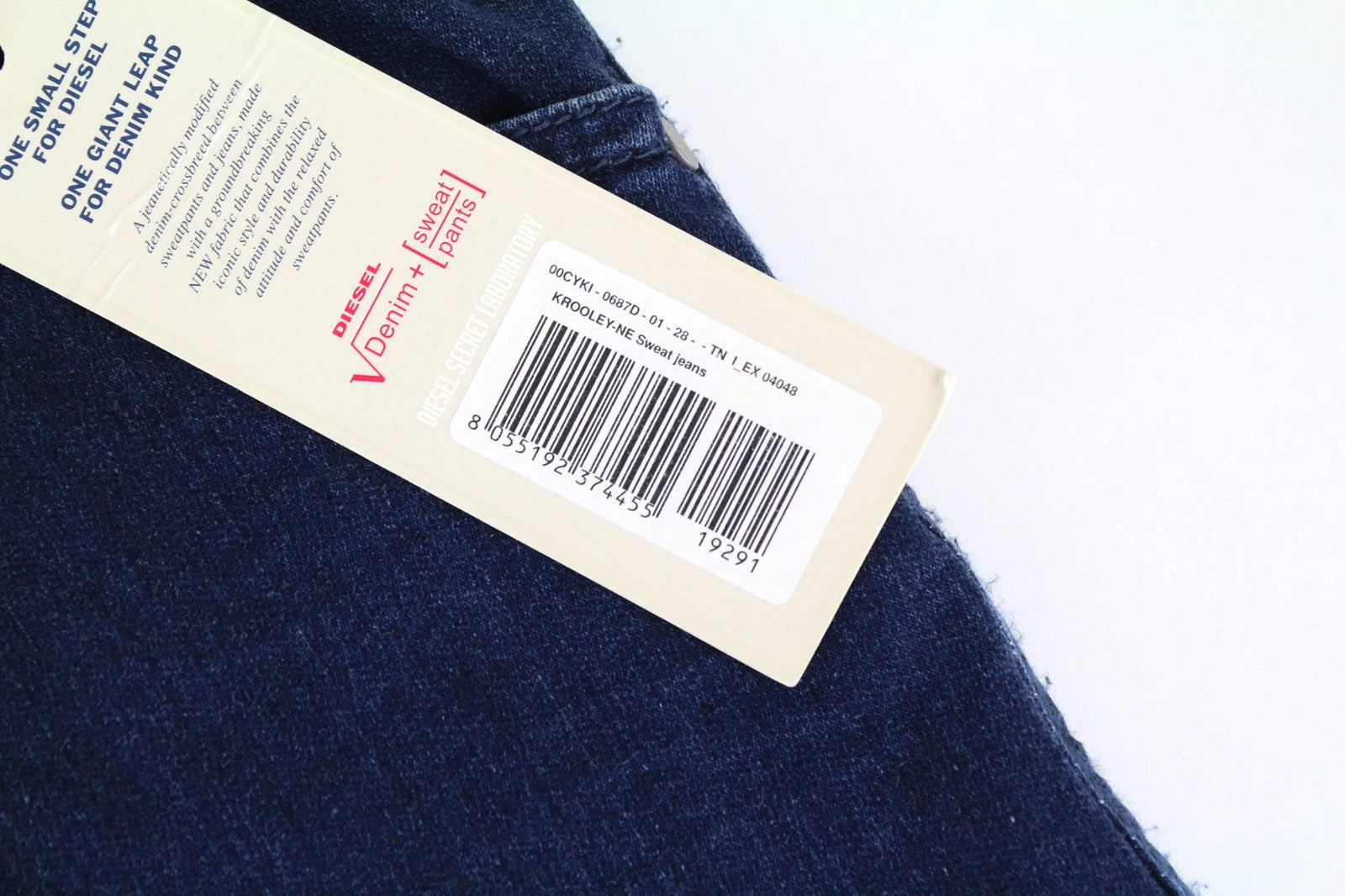 DIESEL Krooley-NE 0687D Men's Jeans W28 Jogg Sweat Blue Slim Carrot Stretch