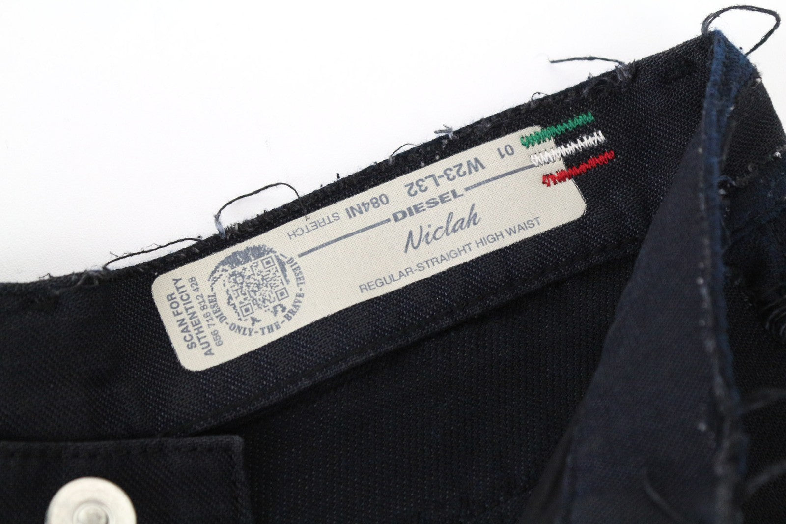 DIESEL Niclah 084NI Women's Jeans W23/L32 Girls Straight Navy Cotton Blend