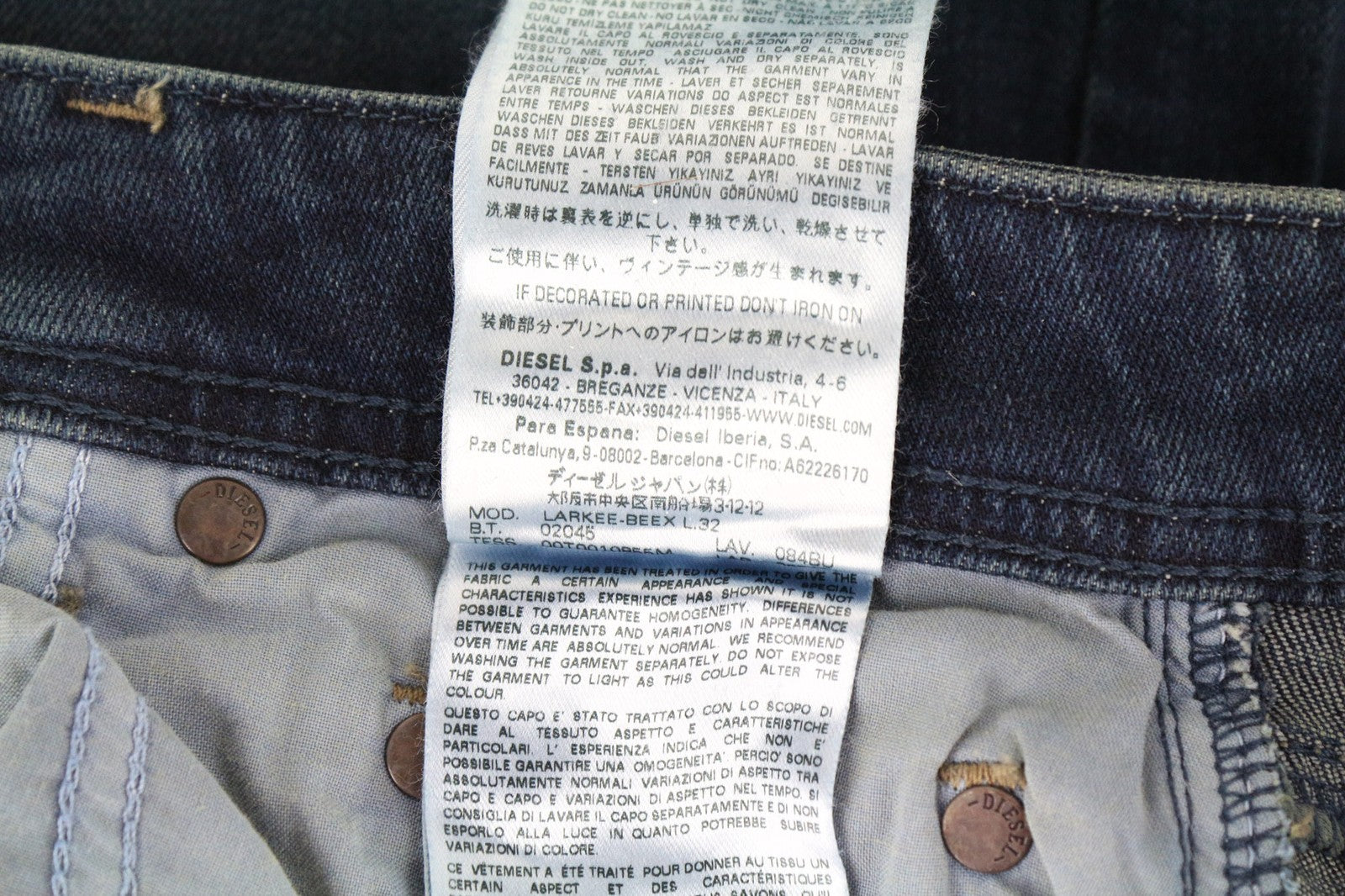 DIESEL Larkee-Beex 084BU vyriški džinsai W28/L32 mėlyni, tamprūs, siaurėjantys, džinsinio kirpimo 