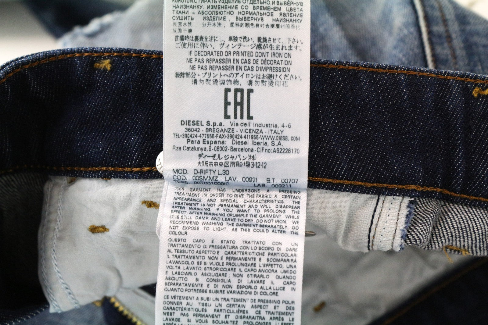 DIESEL D-Rifty 0092I Women's Jeans W23/L30 Slim Distressed Low Rise Blue Girls