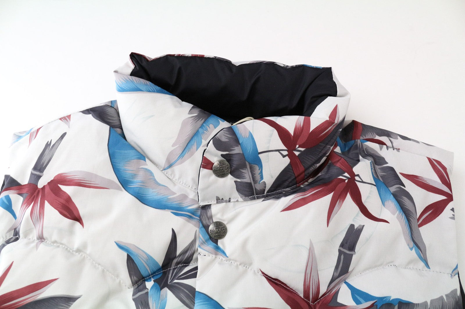 SCOTCH & SODA Men's Vest L Off-White Leaf Patterned High Neck Quilted Reversible