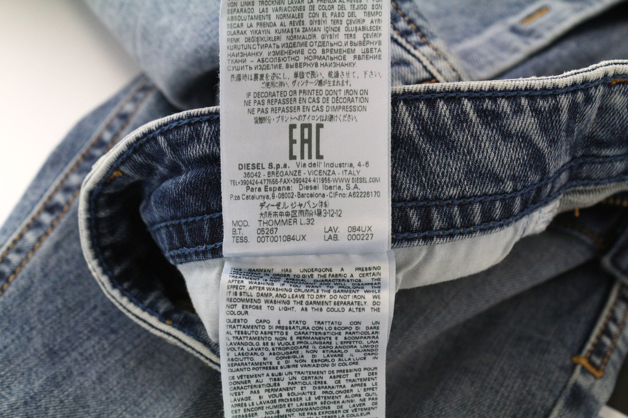 DIESEL Thommer 084UX Men's Jeans W27/L32 Mid Blue Boys Slim Stretch Skinny Zip