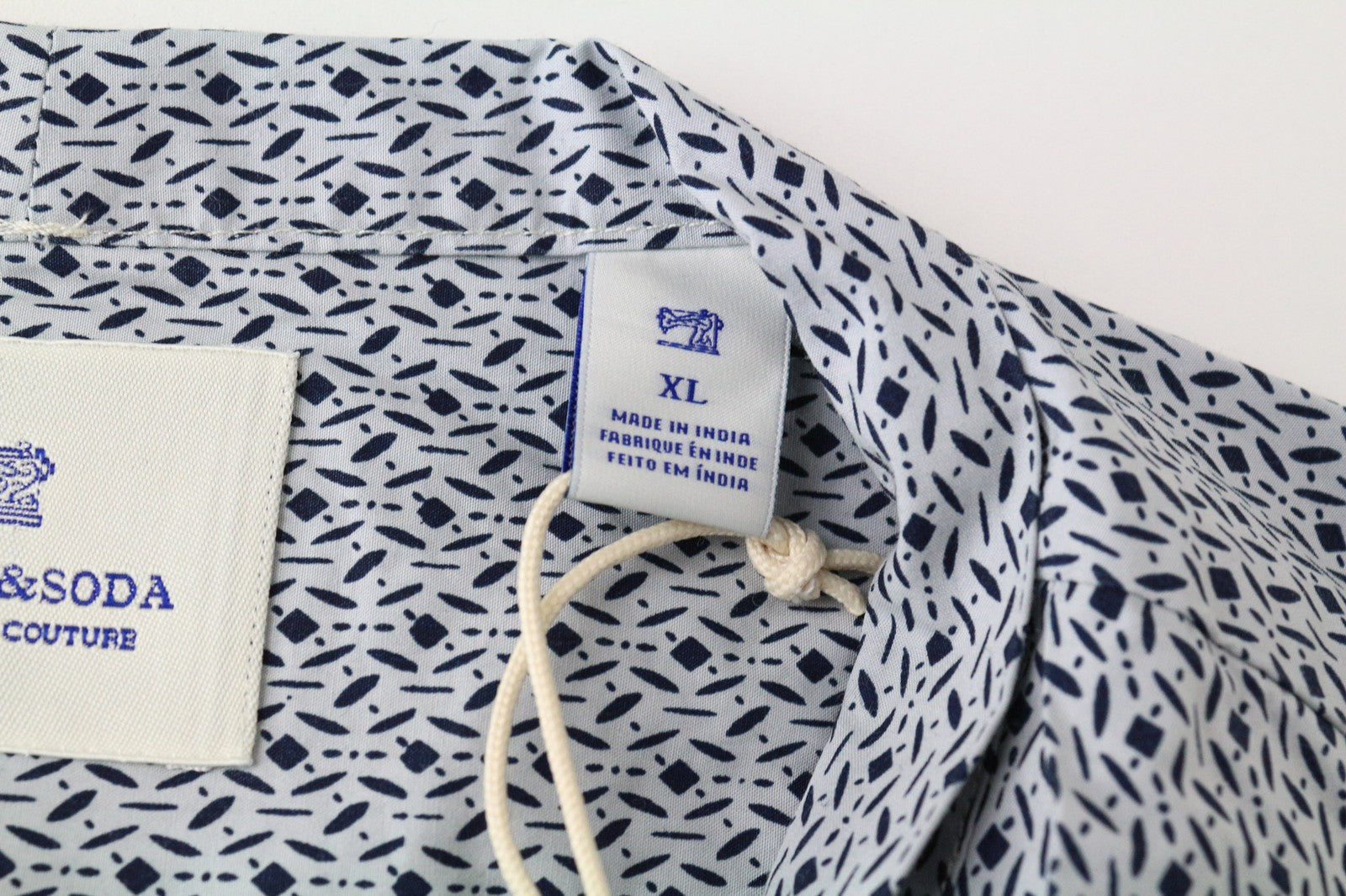 SCOTCH & SODA Ams Couture Men's XL White Blue Pure Cotton V-Neck Button-Up