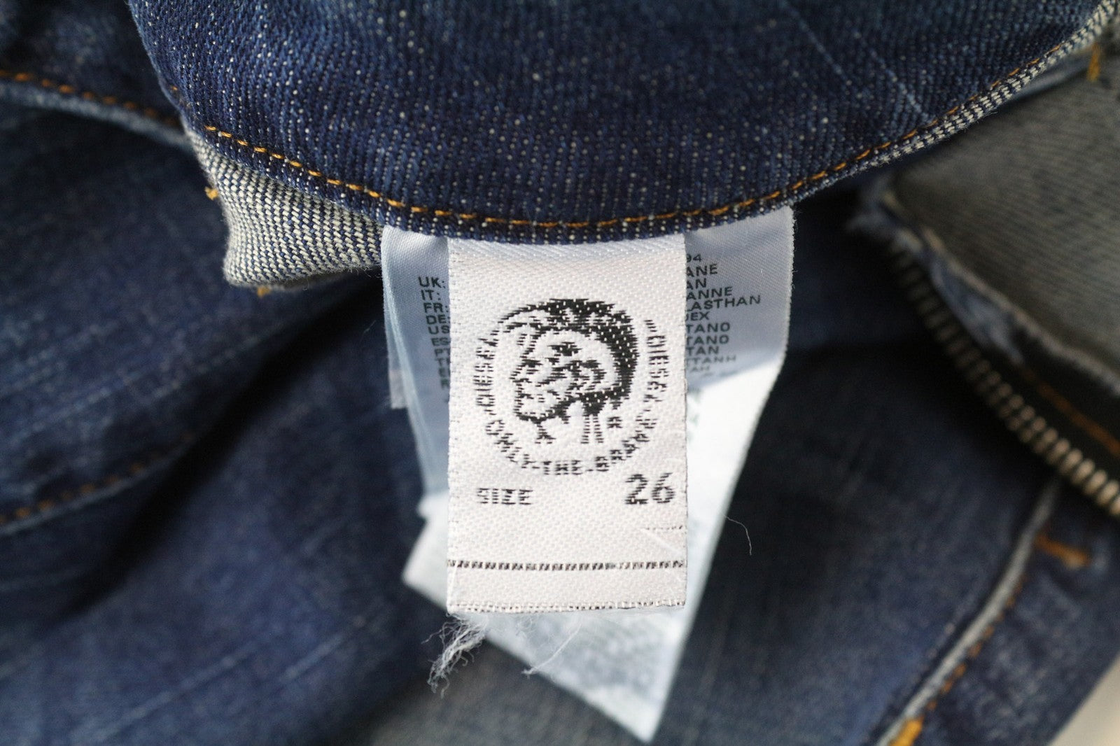 DIESEL D-Earlie 089AR Women's W26/L30 Cropped Slim Fit Blue Cotton Stretch Jeans