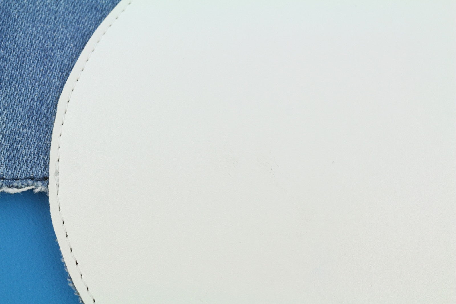 O BAG Glam Women Bag OS Blue Denim Insert Metal Chain Clasp Closure Crossbody