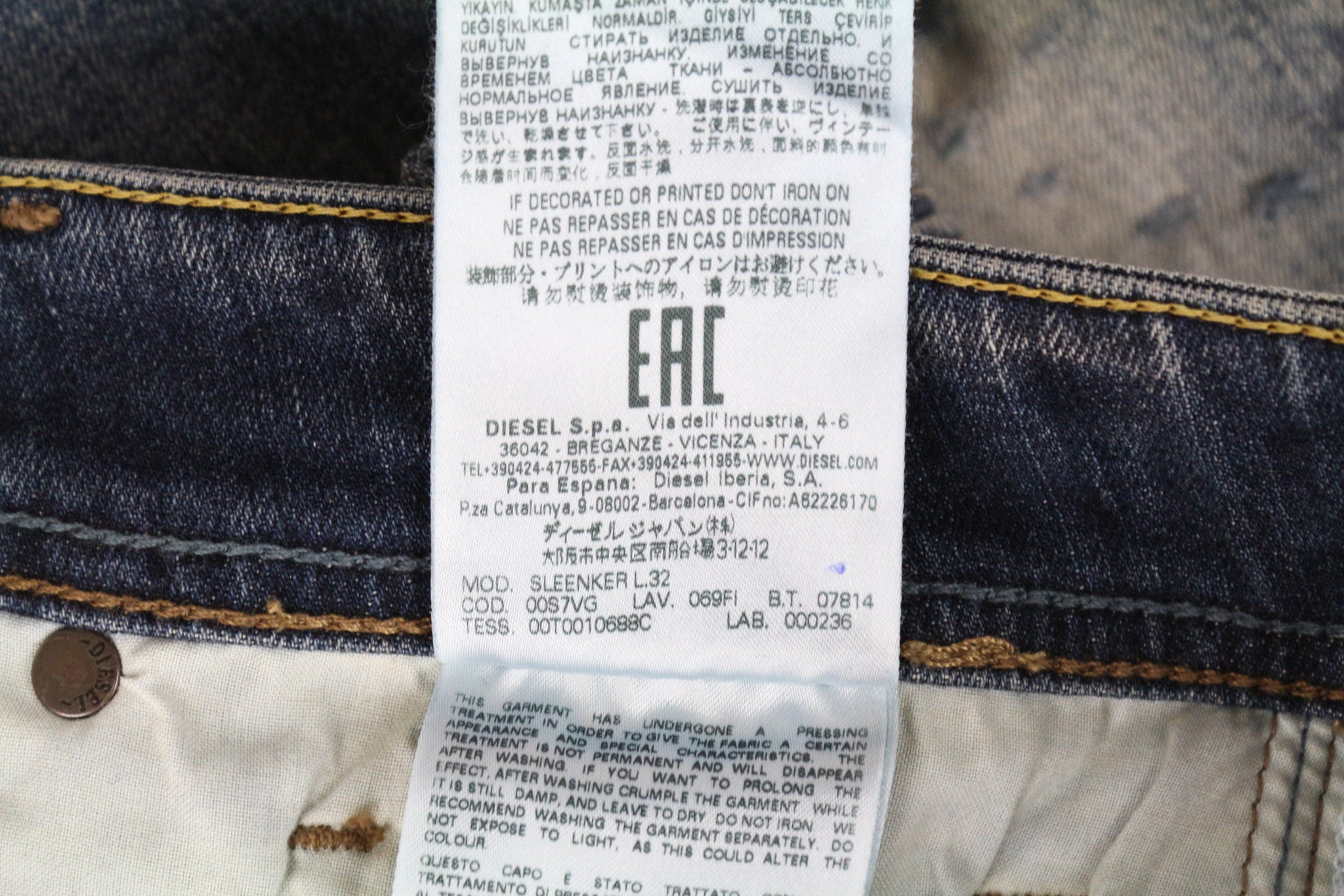 DIESEL Sleenker 069FI vyriški džinsai W28/L32 mėlyni, aptempti, tamprūs medvilniniai džinsai