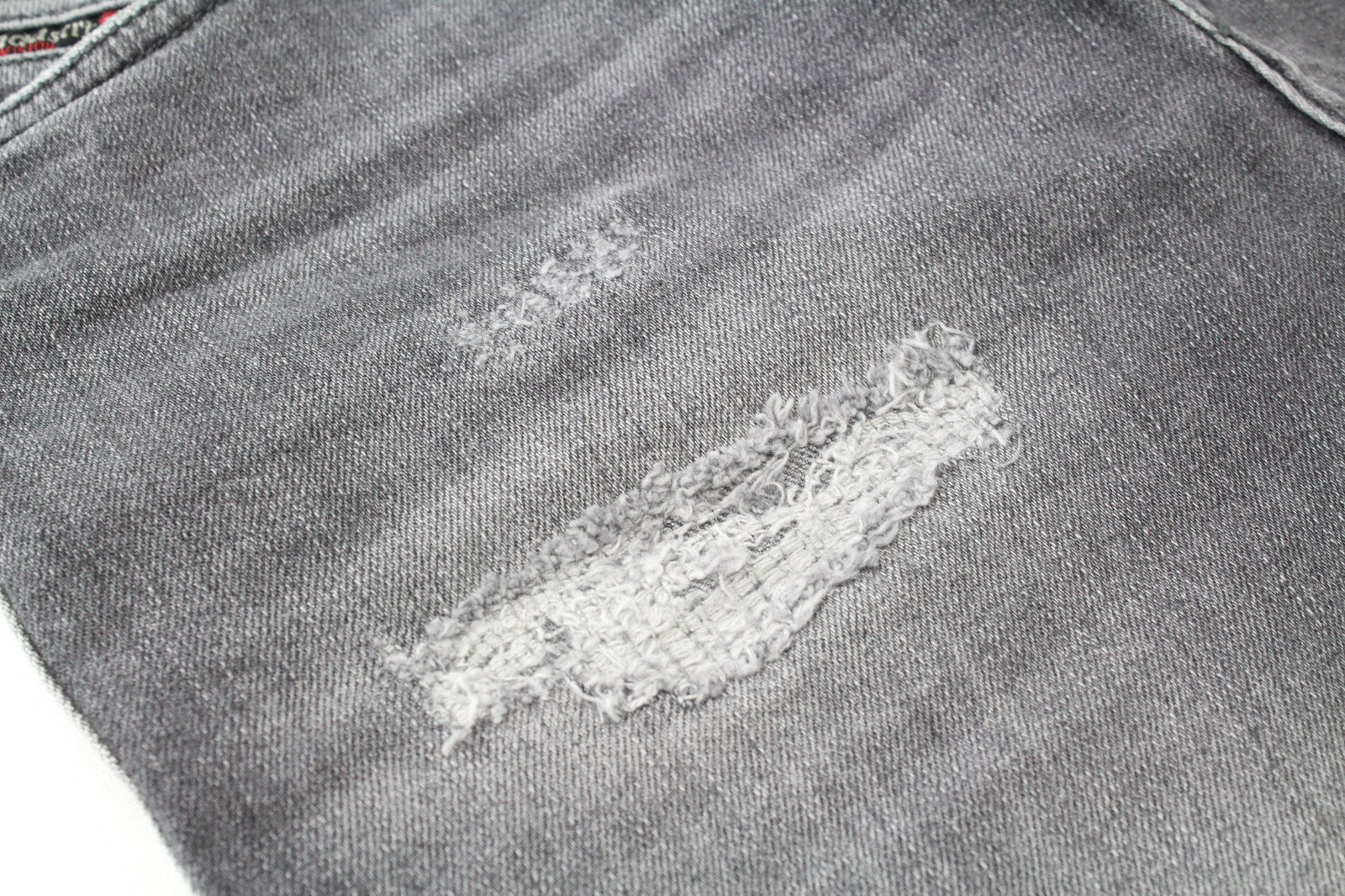 DIESEL D-Eetar 0890F Men's W28/L30 Jeans Ripped Grey Cotton Stretch Tapered Fit