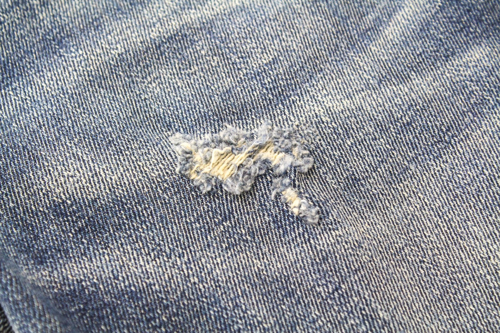 DIESEL D-Rifty 0890Y Women's W23/L30 Jeans Slim Fit Distressed Low Waist Blue