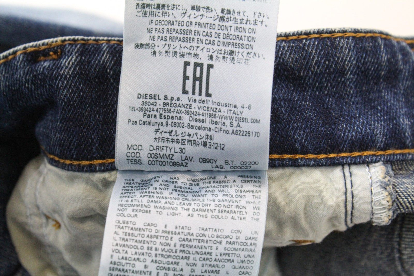 DIESEL D-Rifty 0890Y Women's W23/L30 Jeans Slim Fit Distressed Low Waist Blue