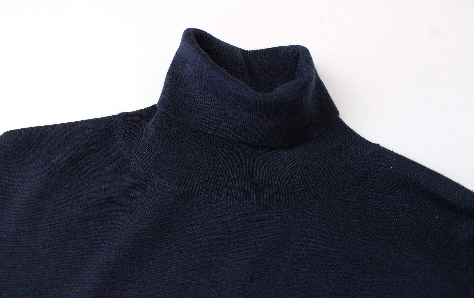 SUISTUDIO Hunter Women's Wool Pullover L Navy Blue Long Sleeve Jumper