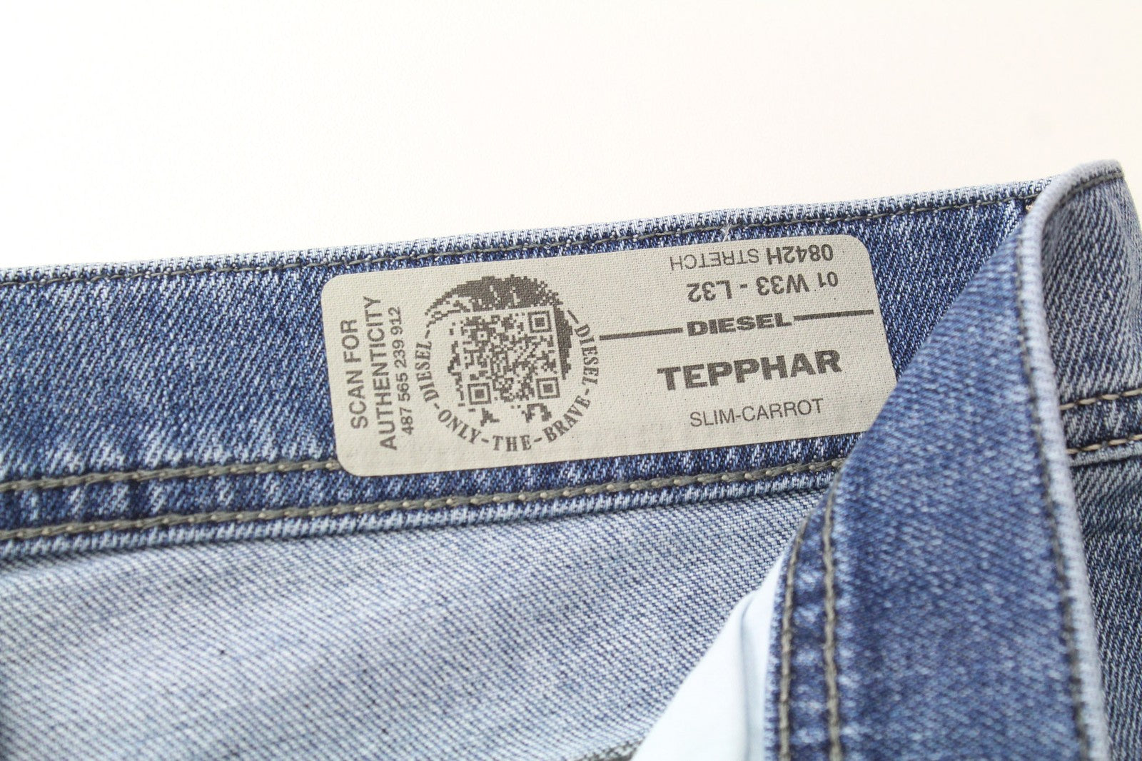 DIESEL Tepphar 0842H Men's Jeans W33/L32 Slim Blue Cotton Stretch Carrot Fit